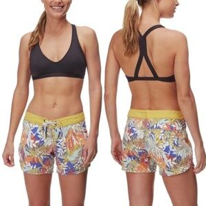 Patagonia Women’s W's Wavefarer® Boardshorts - 4 1/2” Jurassic Ferns Size 2